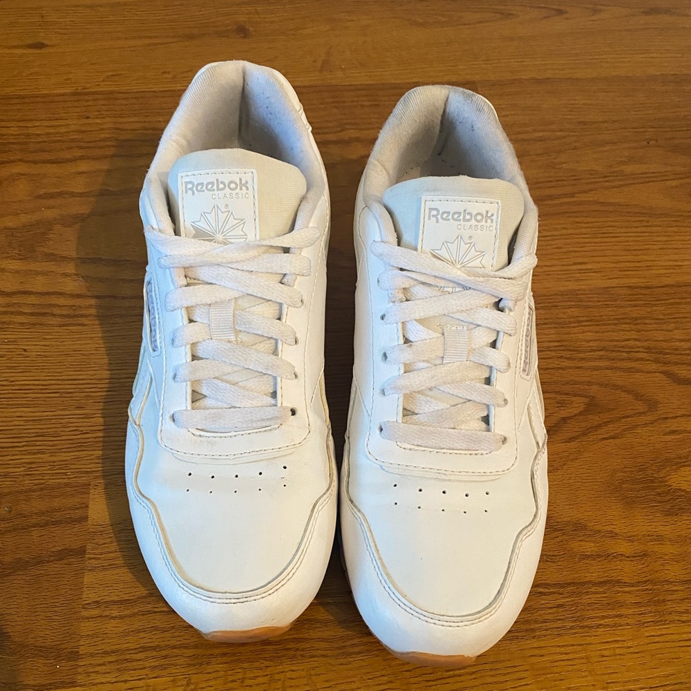 Reebok Sneakers